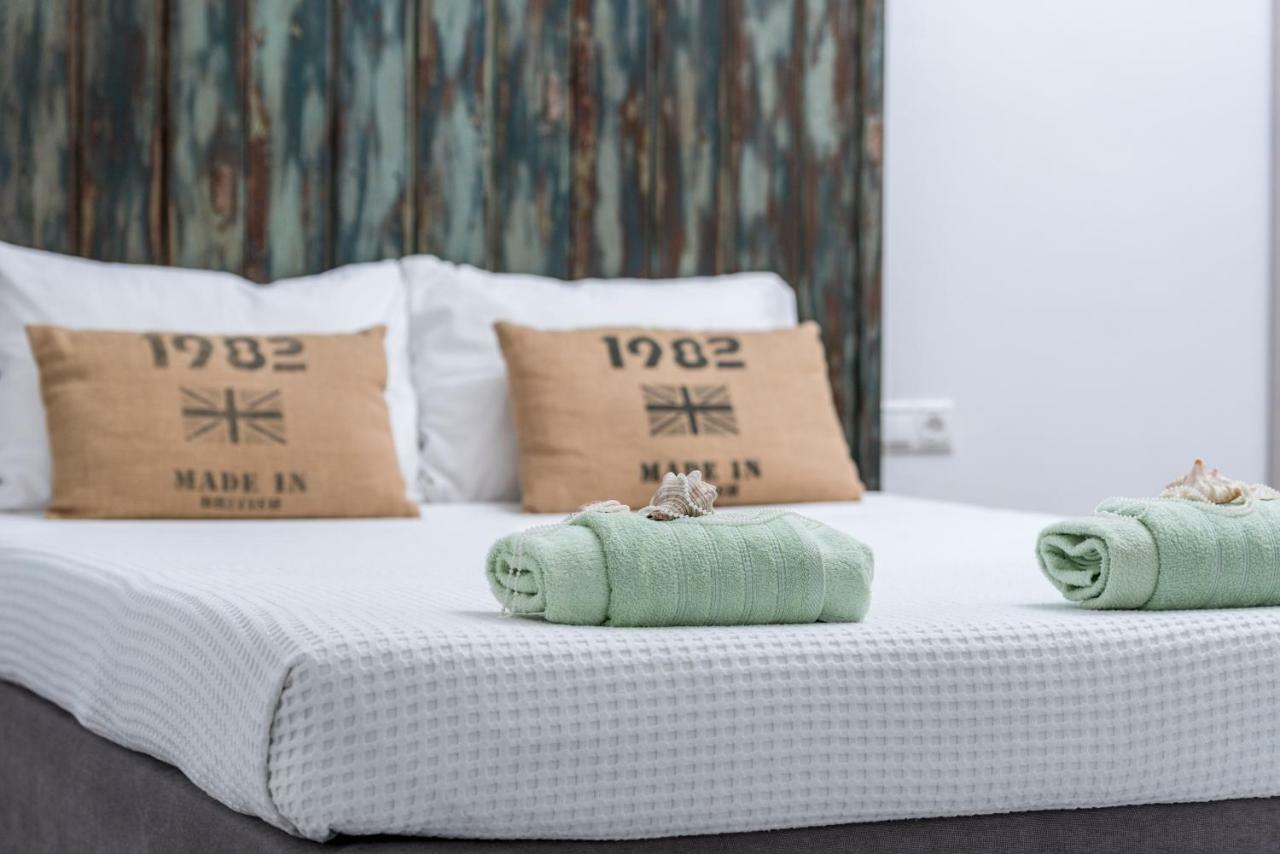 Villa Iceberg Kalamaki  Ngoại thất bức ảnh