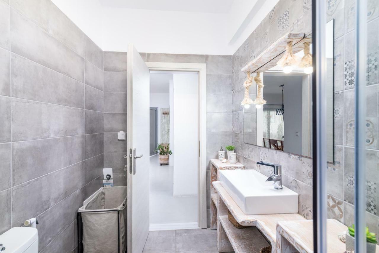 Villa Iceberg Kalamaki  Ngoại thất bức ảnh
