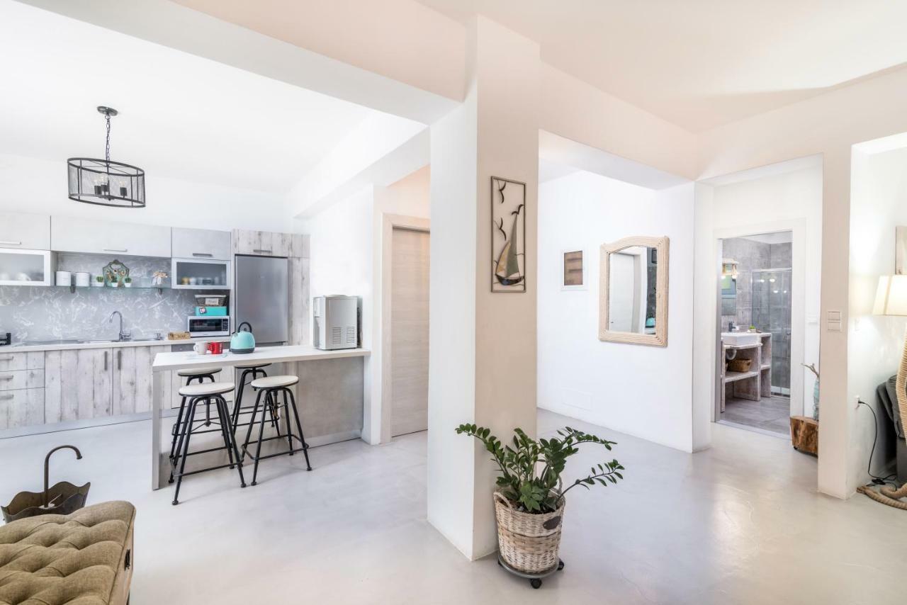 Villa Iceberg Kalamaki  Ngoại thất bức ảnh