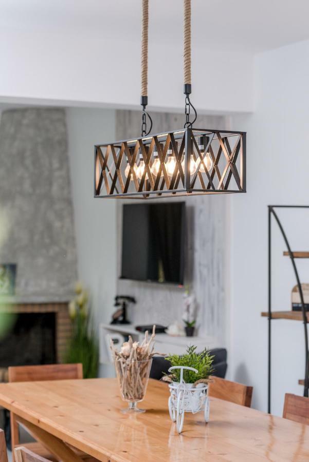 Villa Iceberg Kalamaki  Ngoại thất bức ảnh